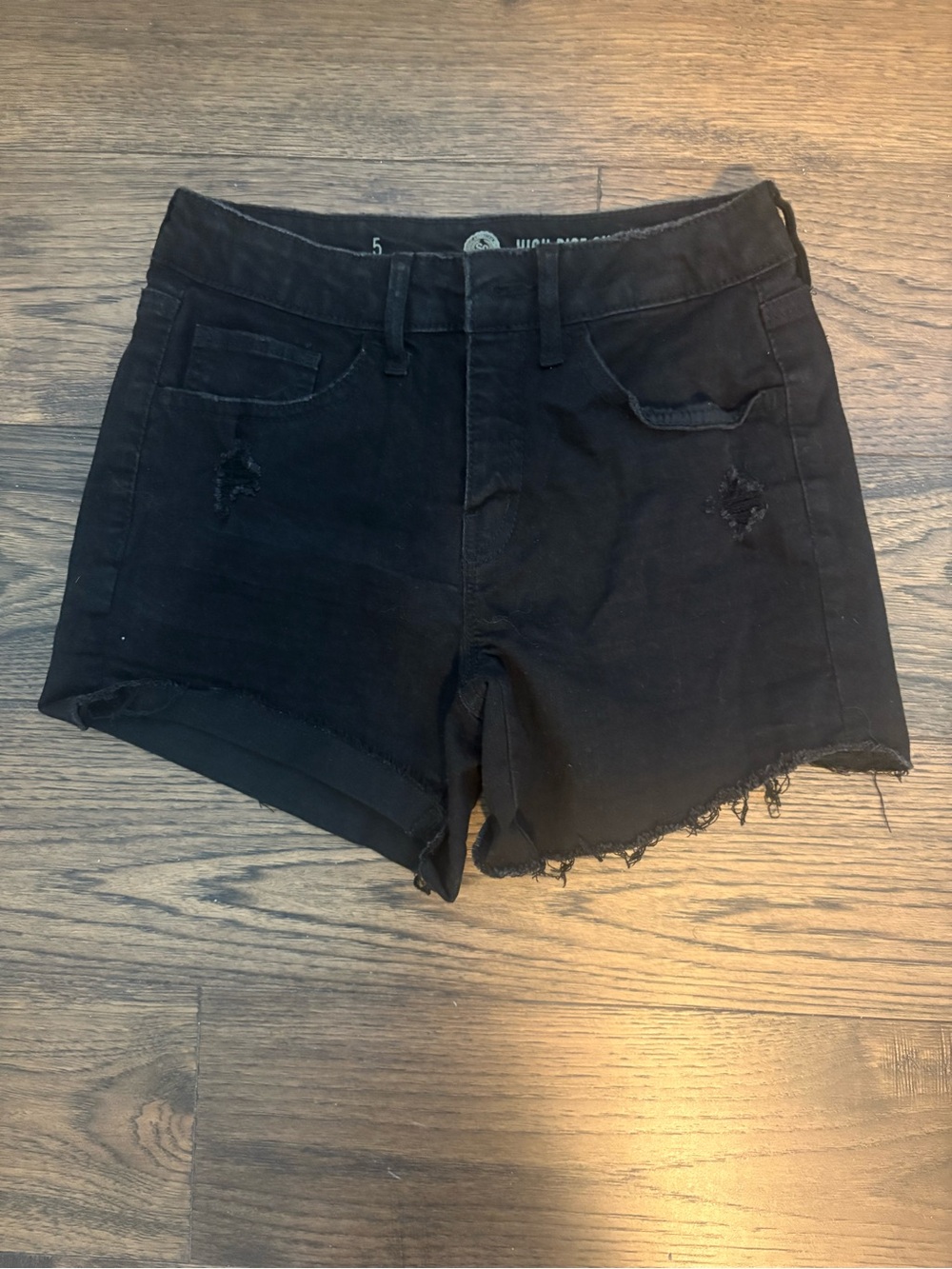 SO High Rise Shortie Black Distressed Denim Shorts Size 5